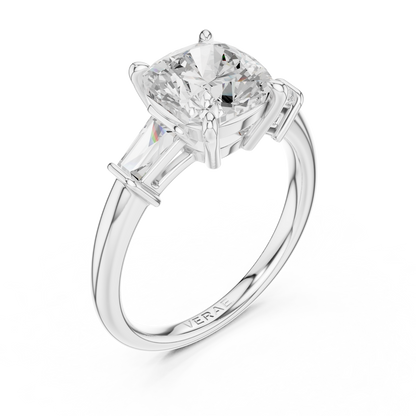 ROYALE | The  Empress Three Stone